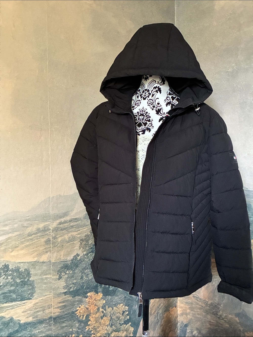 Tommy Hilfiger Black Quilted Hooded Puffer Jacket